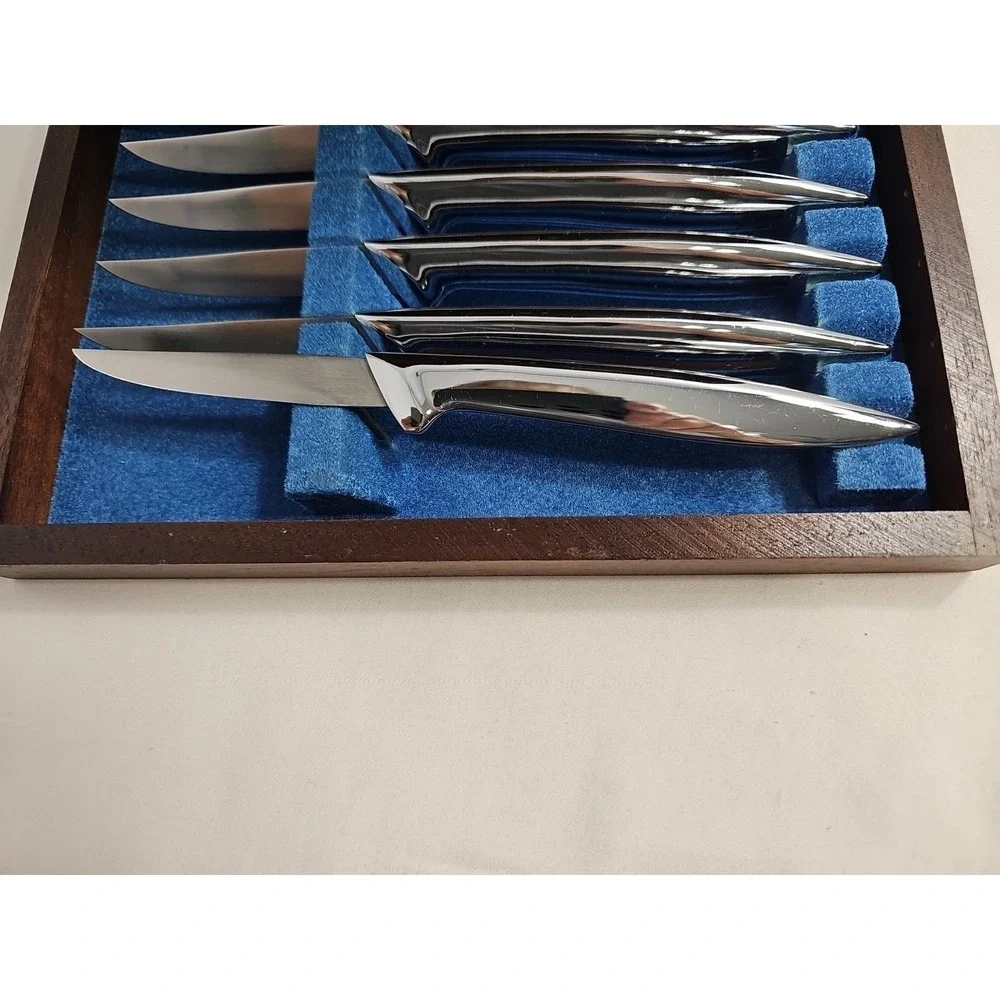 VTG‎ -UNUSED Carvel Hall Steak Knives Set Of 6 In Walnut Box- VERY SHARP